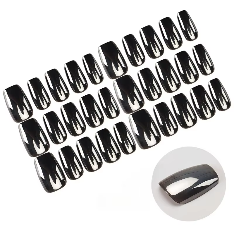 24 faux ongles métalliques argentés et noirs
