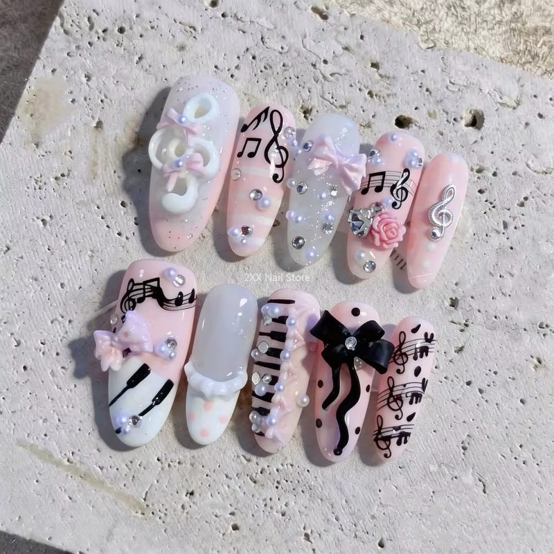 Nouvelles 10 pièces Ongles artificiels faits main Muse Rose Noir