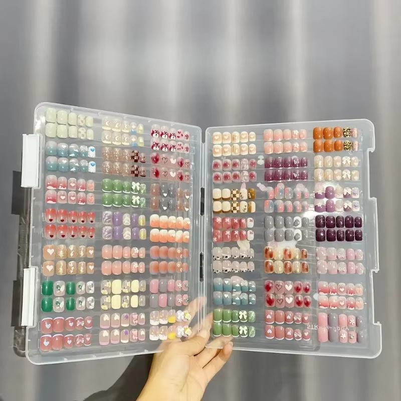 Nouvelle boîte de rangement transparente anti-poussière pour faux ongles, présentoir de style plaque à ongles, livre de couleurs, outil pour fournitures d'onglerie