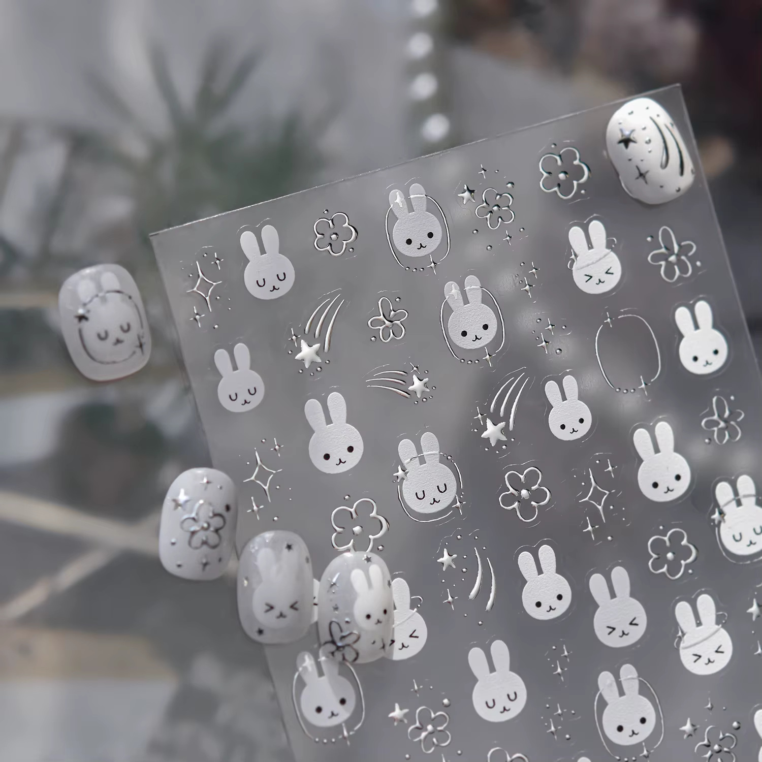 Autocollants pour ongles estampés à l'or