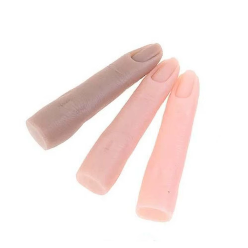 Modèle d'entraînement articulé pour nail art