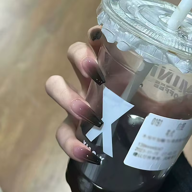 Faux ongles à presser de taille moyenne
