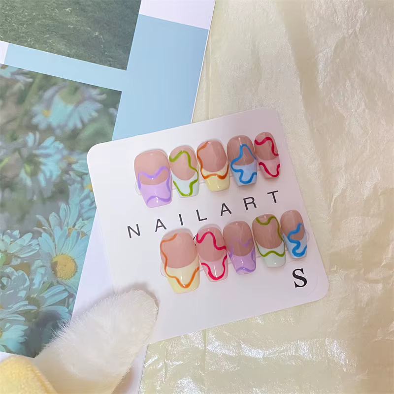 10 pièces à la main coloré français presse sur ongles Macarone Puzzle conception faux