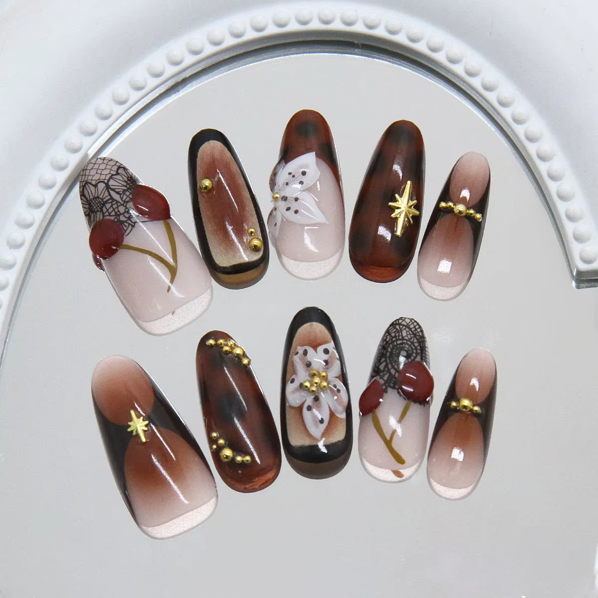 Faux ongles amande marron effet ombre