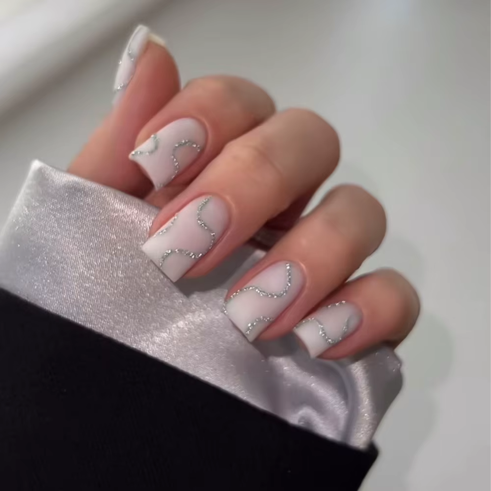 Faux ongles à couverture complète pour fille