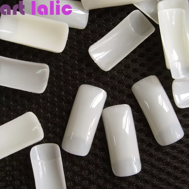 Lot de 500 faux ongles naturels à couverture complète avec demi-embouts français pour manucure Nail Art