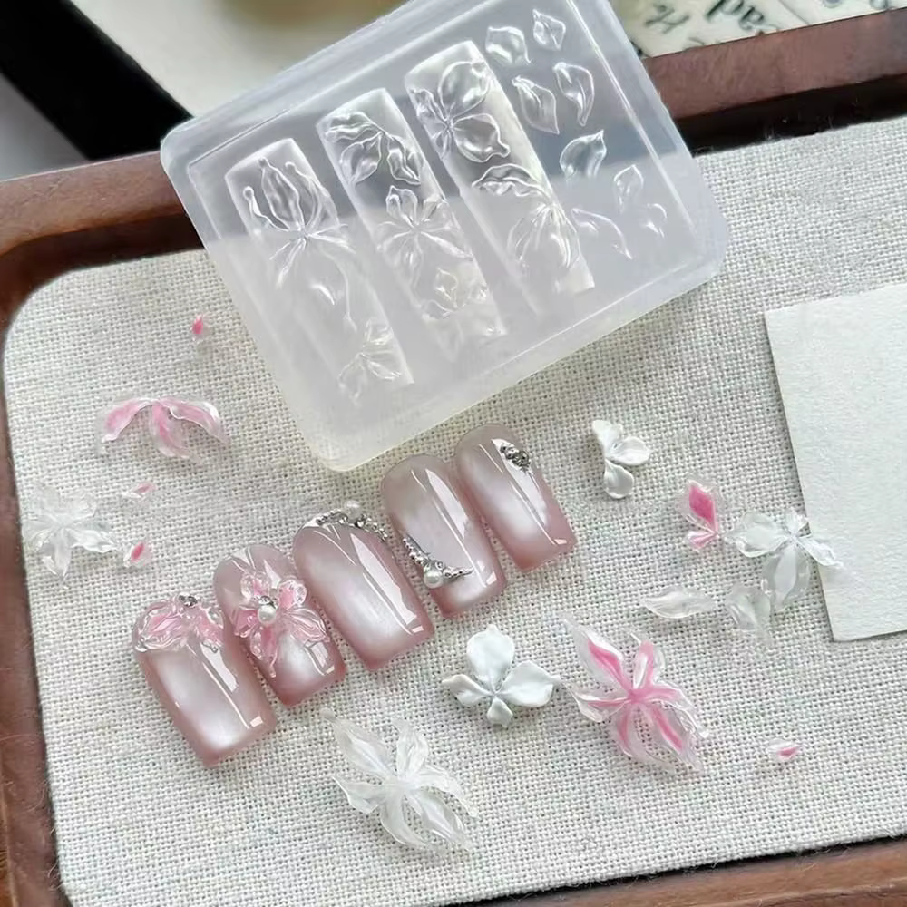 Moule à ongles en Silicone fleur de lys glacée