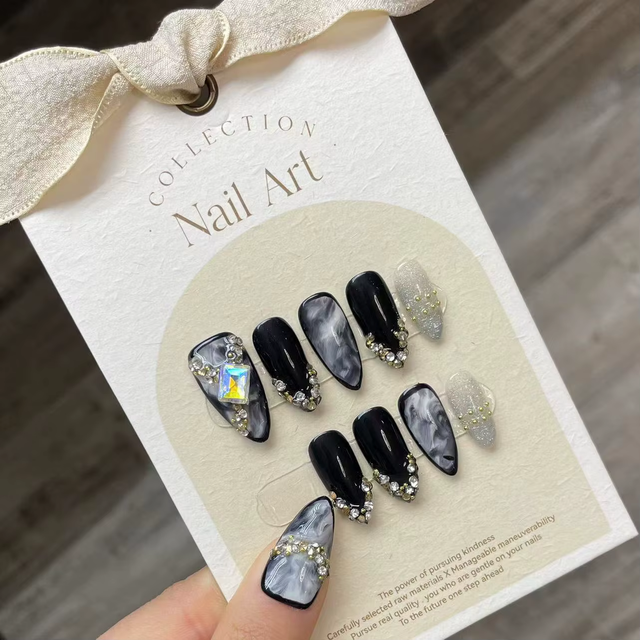 Faux Amande à Paillettes Amovibles pour Femme