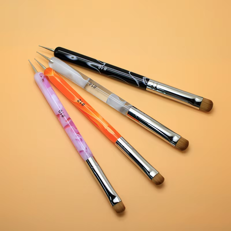 Pinceau de manucure française, accessoire professionnel