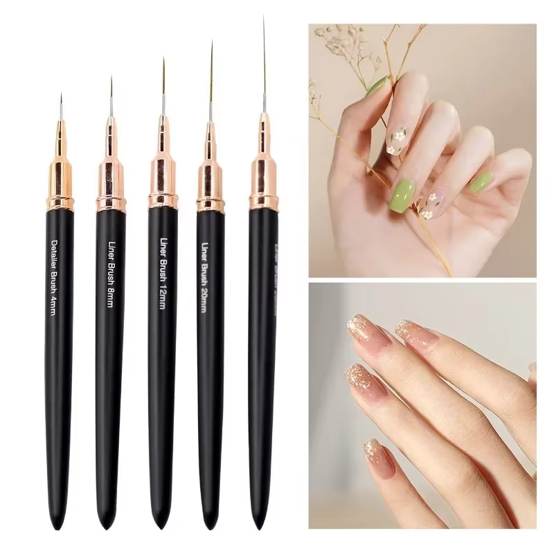 Ensemble de pinceaux noirs pour Nail Art
