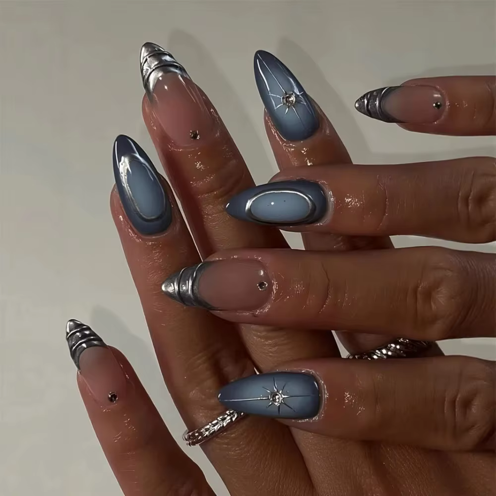 24 faux ongles à presser en amande française bleus