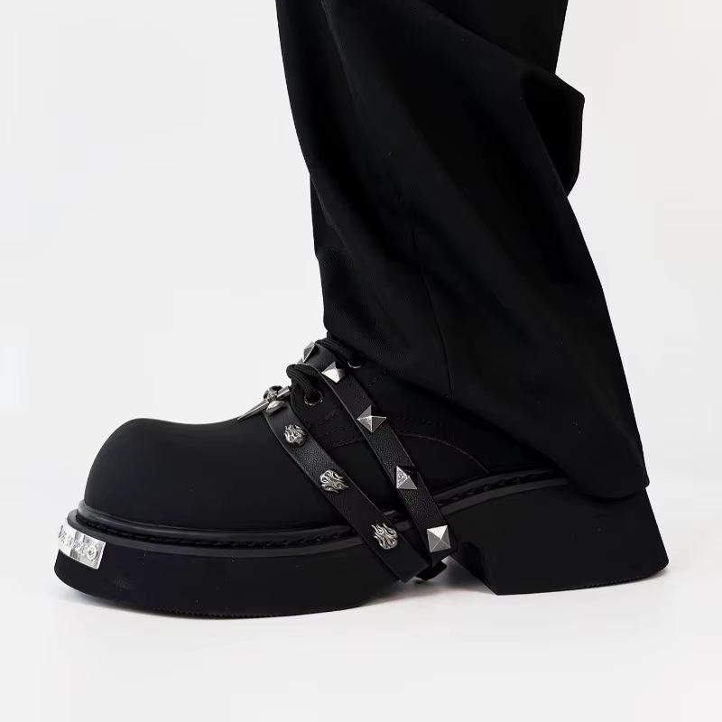 Hommes femmes à semelles épaisses grosse tête rétro Derby chaussures mode haute qualité en cuir chaussures Rivet métal décoration hommes femmes baskets