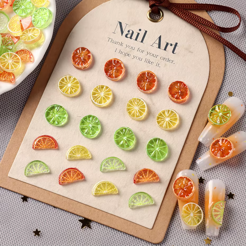 30/50 pièces Breloques d'été pour nail art