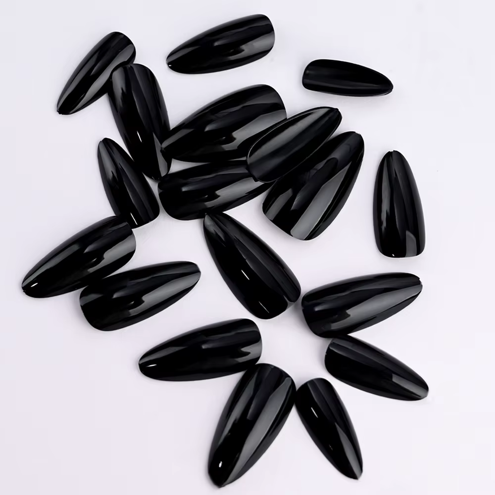 100 pièces presse à la main sur les ongles noir français amande couleur unie mi-longue artificielle faux