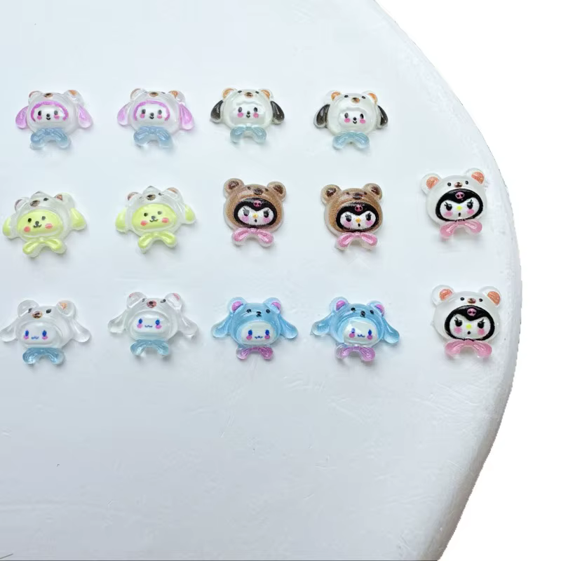 100 pièces/paquet Charmes pour ongles mignons Ku ro mi - Résine