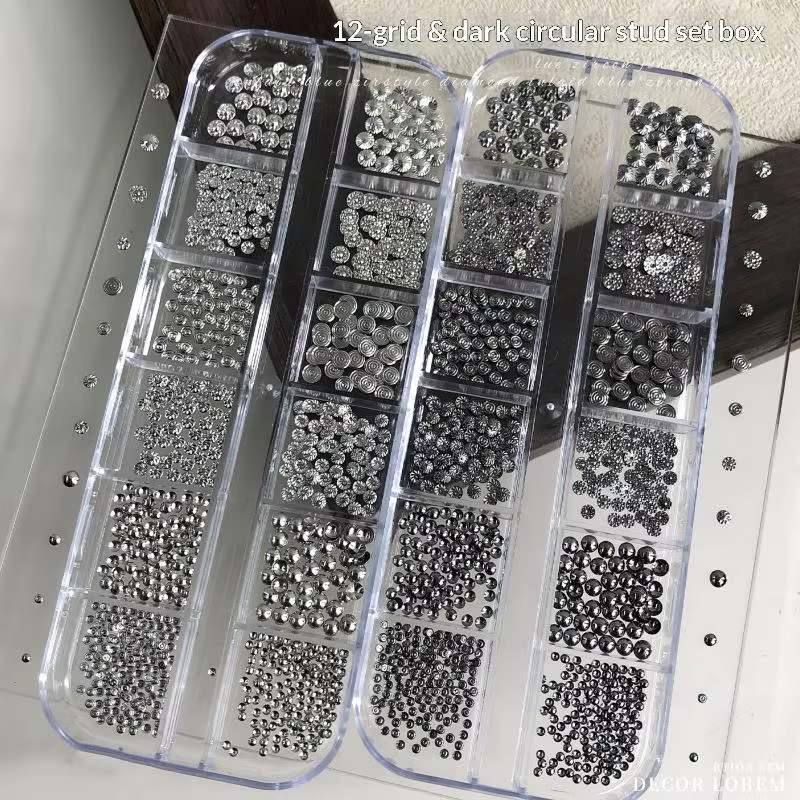 12 Grilles de Charms Métalliques pour Ongles
