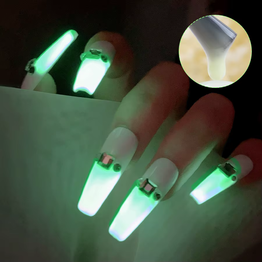 Vernis à ongles Gel Fluorescent brillant dans la nuit