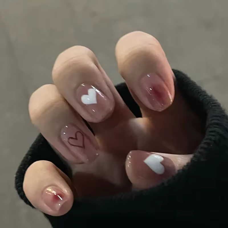 Faux ongles roses à pression