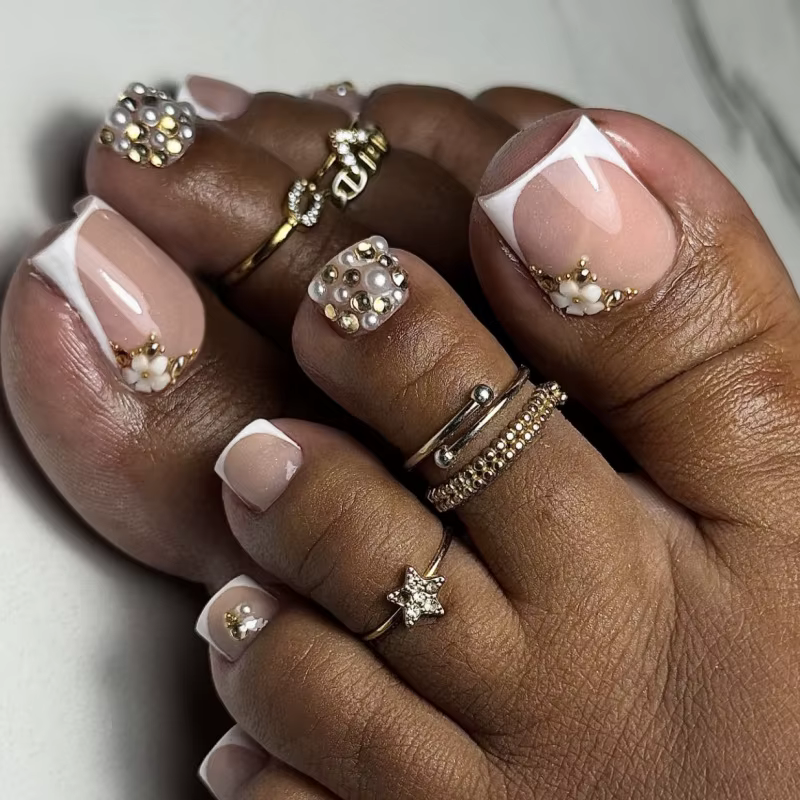 Faux ongles français pour orteils