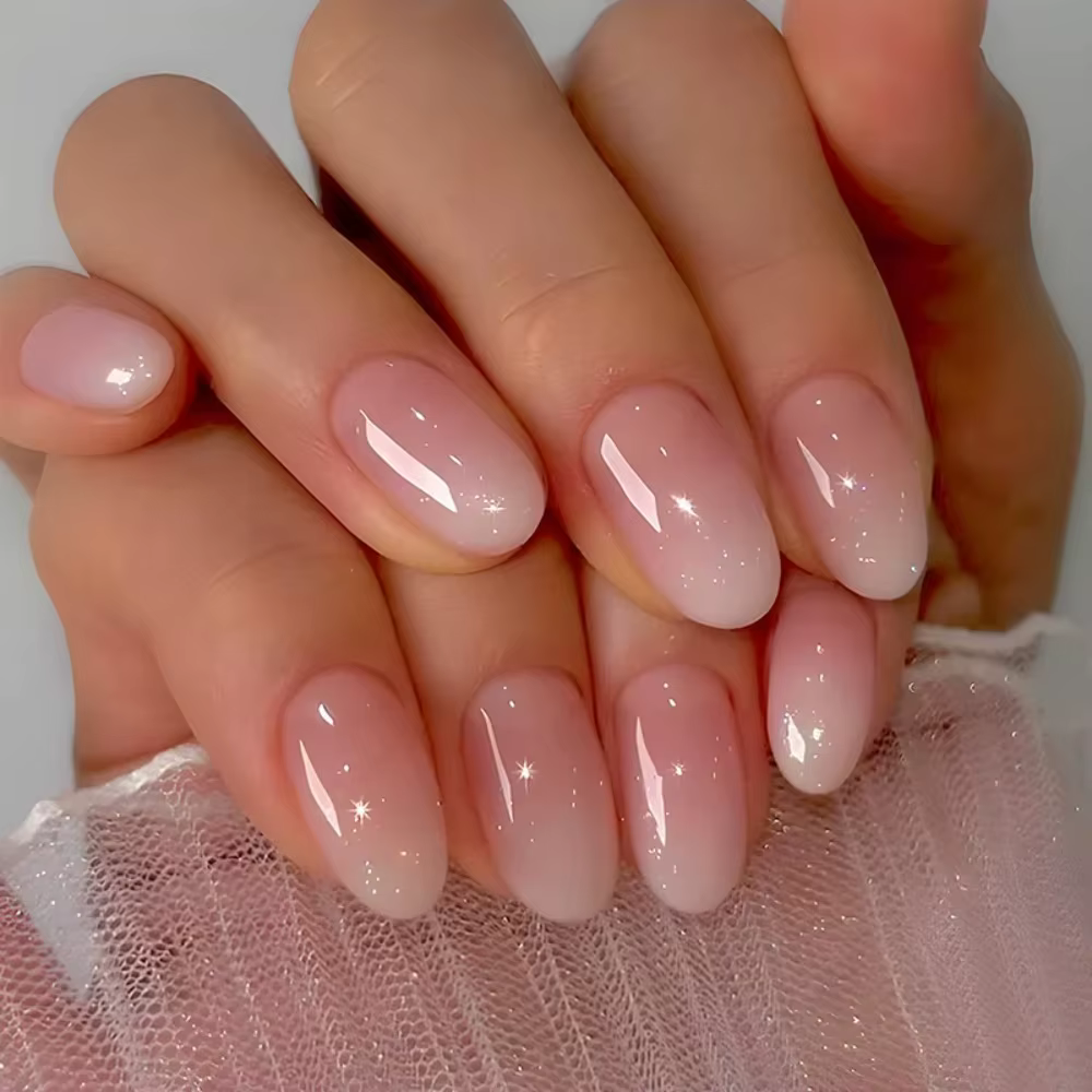 24 pièces de faux ongles courts français minimalistes avec 1 gel adhésif et 1 lime