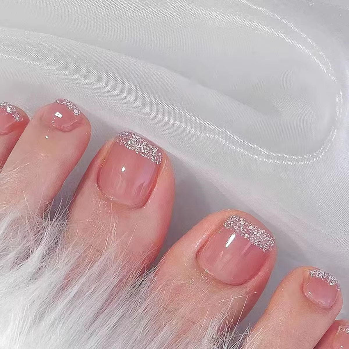 Faux ongles carrés courts pour les orteils