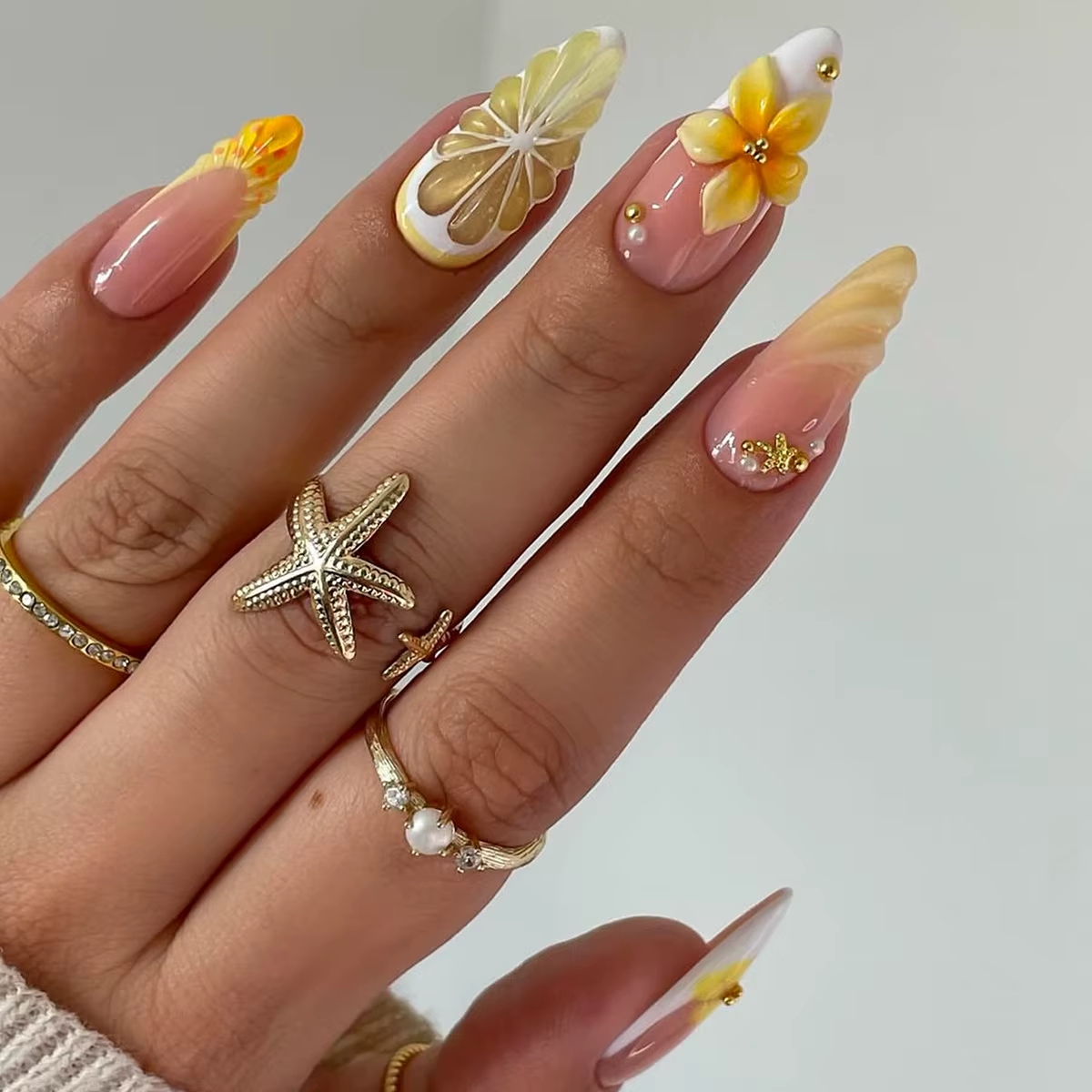 24 pièces/ensemble français amande presse sur ongles fleur rose faux