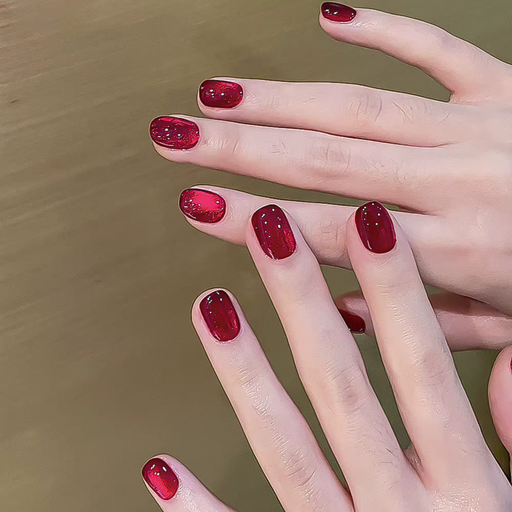 Vernis à ongles Gel œil de chat rouge rubis
