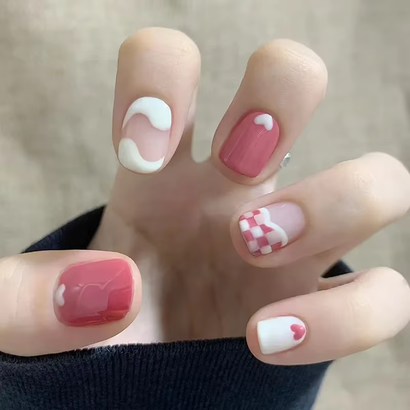 24 pièces/ensemble frais mignon Style artificiel faux ongles couverture complète amovible acrylique presse