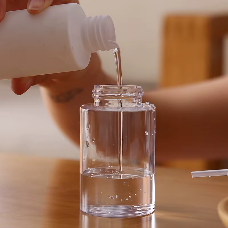 Bouteilles rechargeables pour ongles