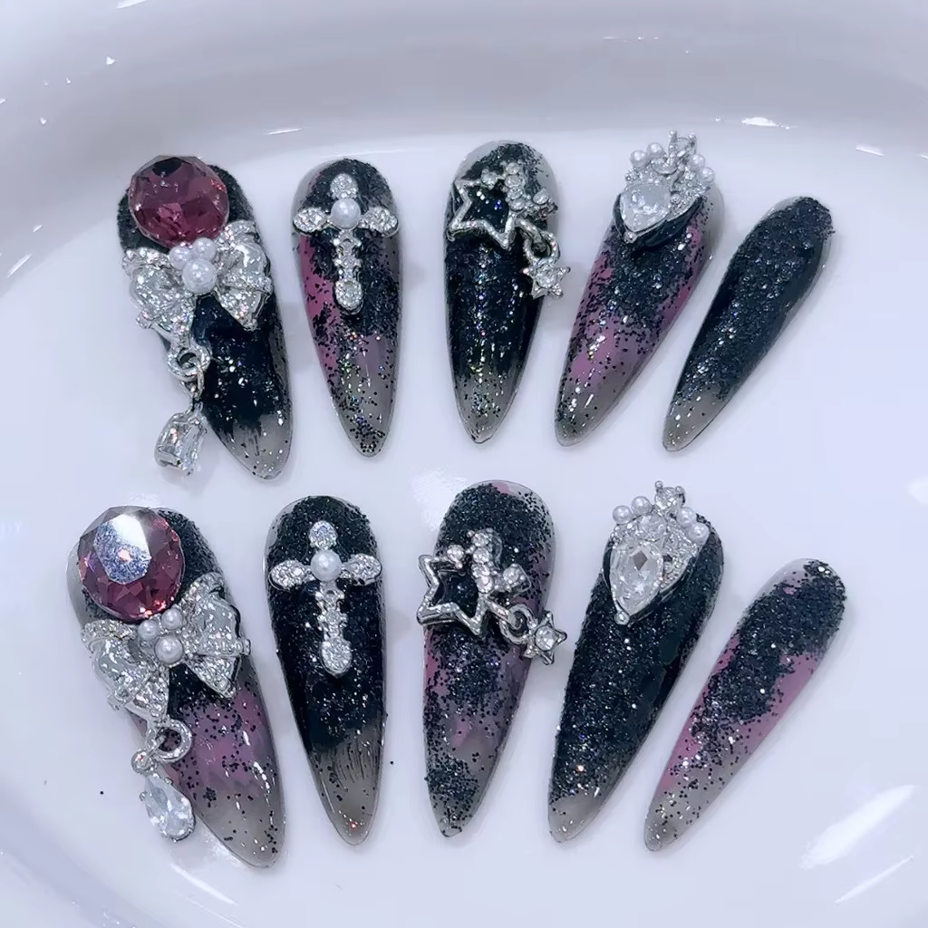 Nail Art fait à la main de luxe N64.Oblivion Dark Spice Girls
