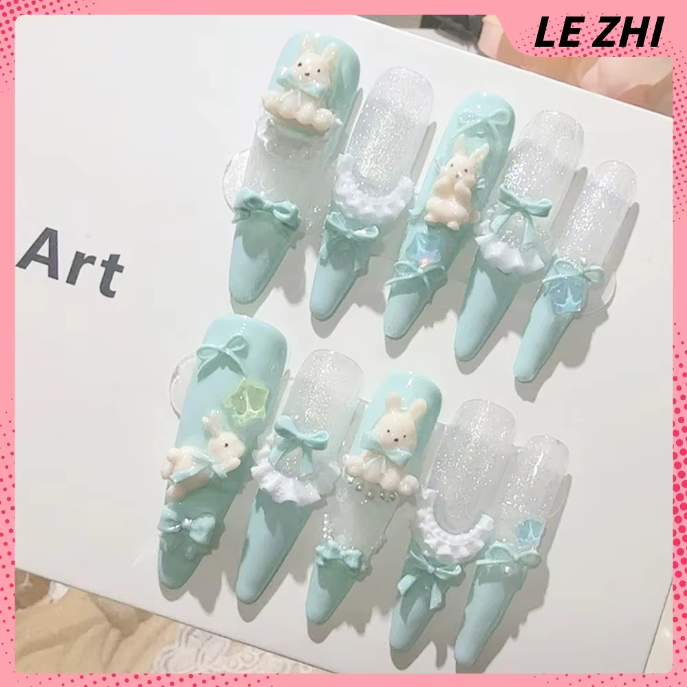 Faux ongles longs à talon aiguille faits main