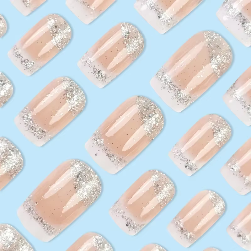 24 pièces faux ongles avec Design