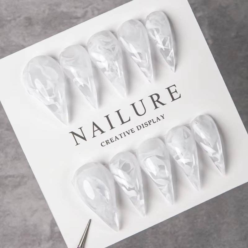 Faux ongles à presser extra longs