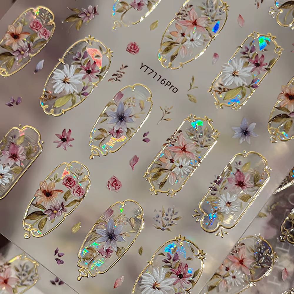 Autocollants pour ongles floraux bohèmes rétro en relief 5D à bordure dorée pour un nail art époustouflant
