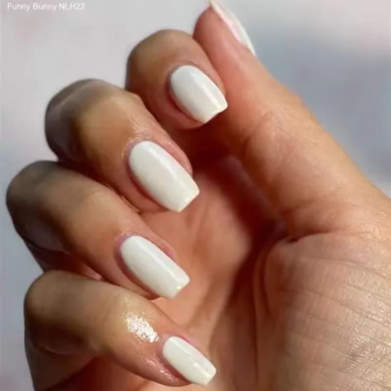 GC H22 2 Vernis à ongles gel blanc laiteux Opies Bubble Bath +
