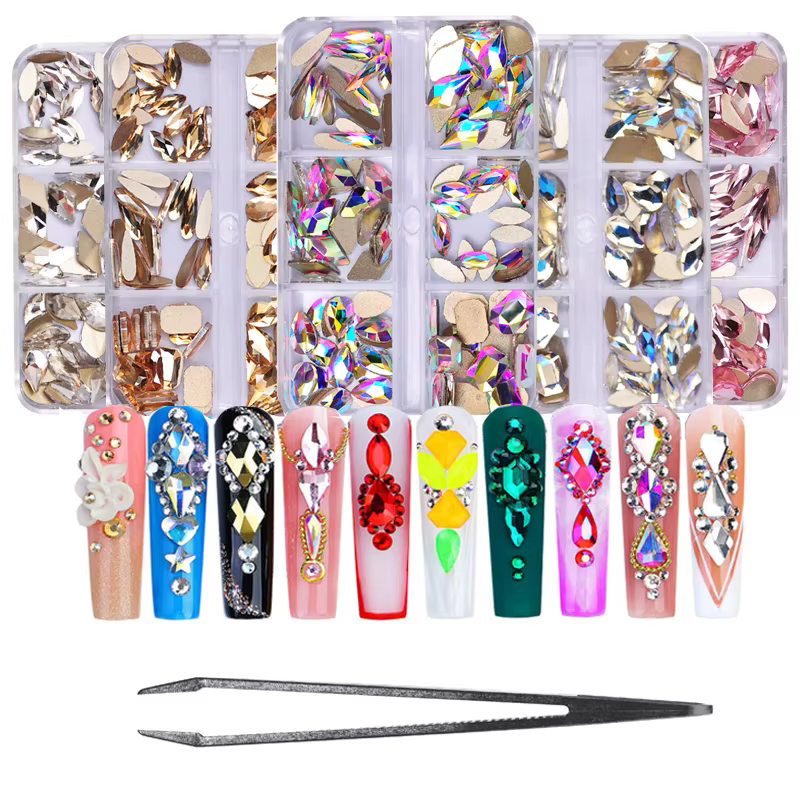 Strass en cristal de forme mixte