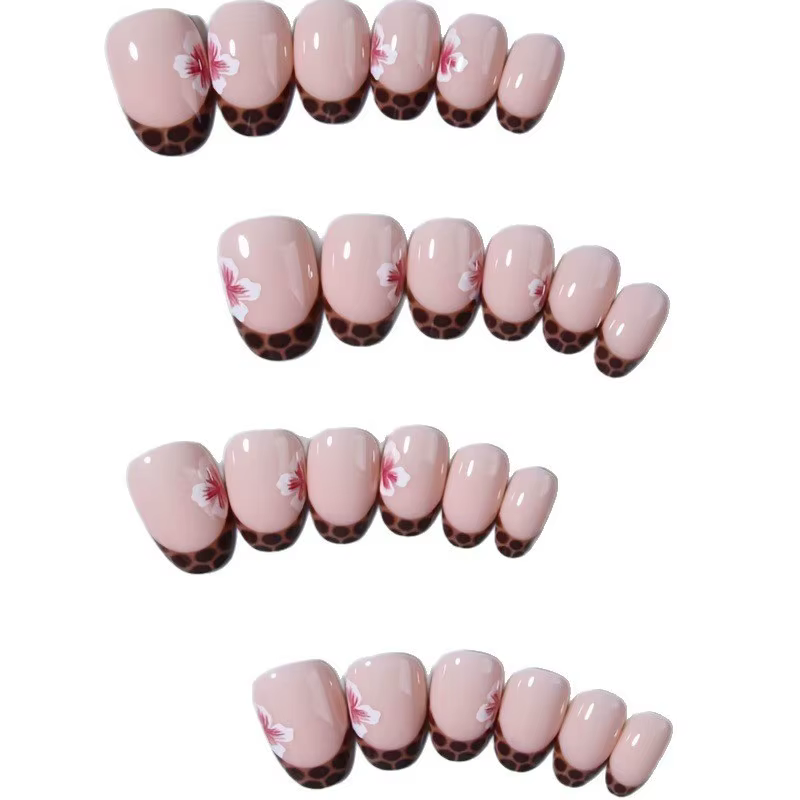 Faux ongles ambre de Style français