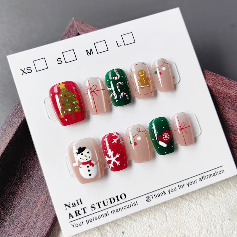 10 pièces noël demi à la main presse sur ongles douce fille arbre