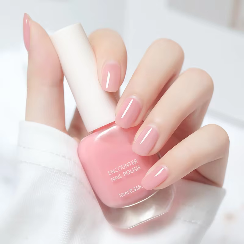 Vernis à ongles rose à base d'eau