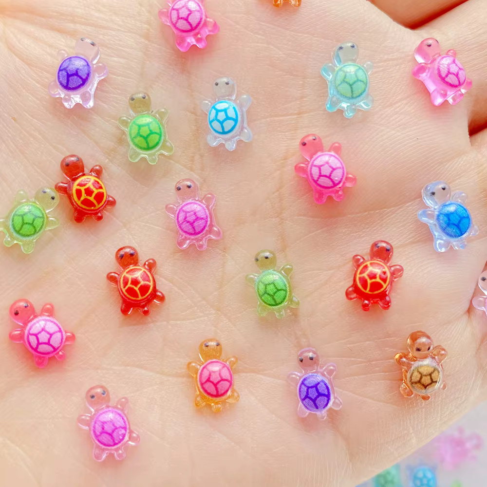 100 pièces mignon résine dessin animé petite tortue Nail Art
