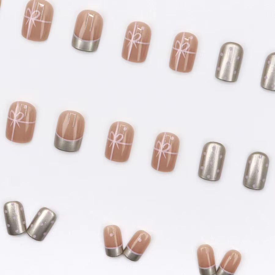 Faux ongles carrés courts pour femmes et filles