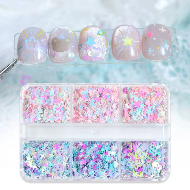 Accessoires pour nail art : étoiles irisées