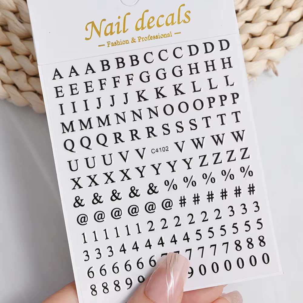 Autocollant pour ongles 3d avec chiffres noirs et lettres anglaises