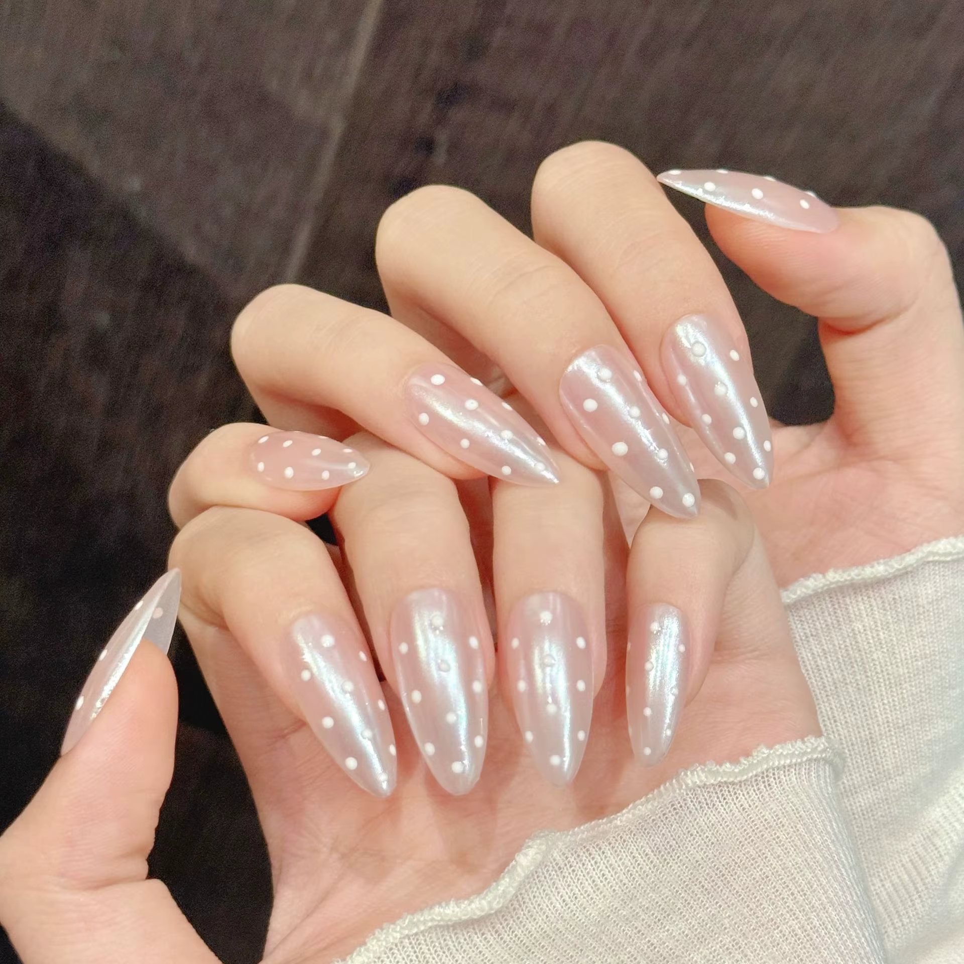 10 pièces presse à la main sur les ongles rétro marron amande point impression Design faux