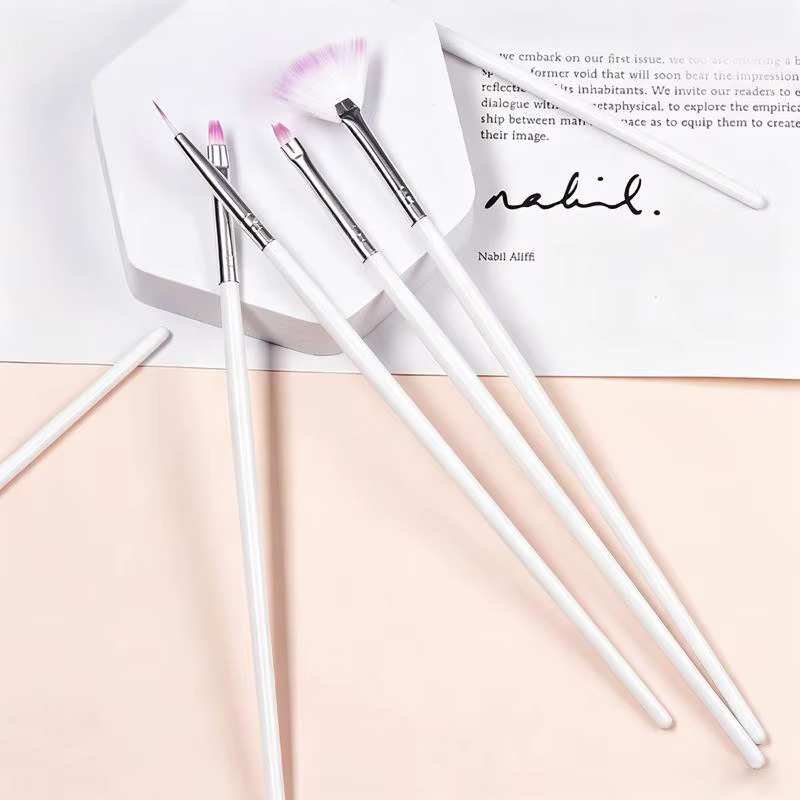 Ensemble de pinceaux pour Nail Art, 7 pièces, pinceaux pour peinture sur ongles, outils de salon de manucure, adaptés à un usage domestique et en salon de manucure
