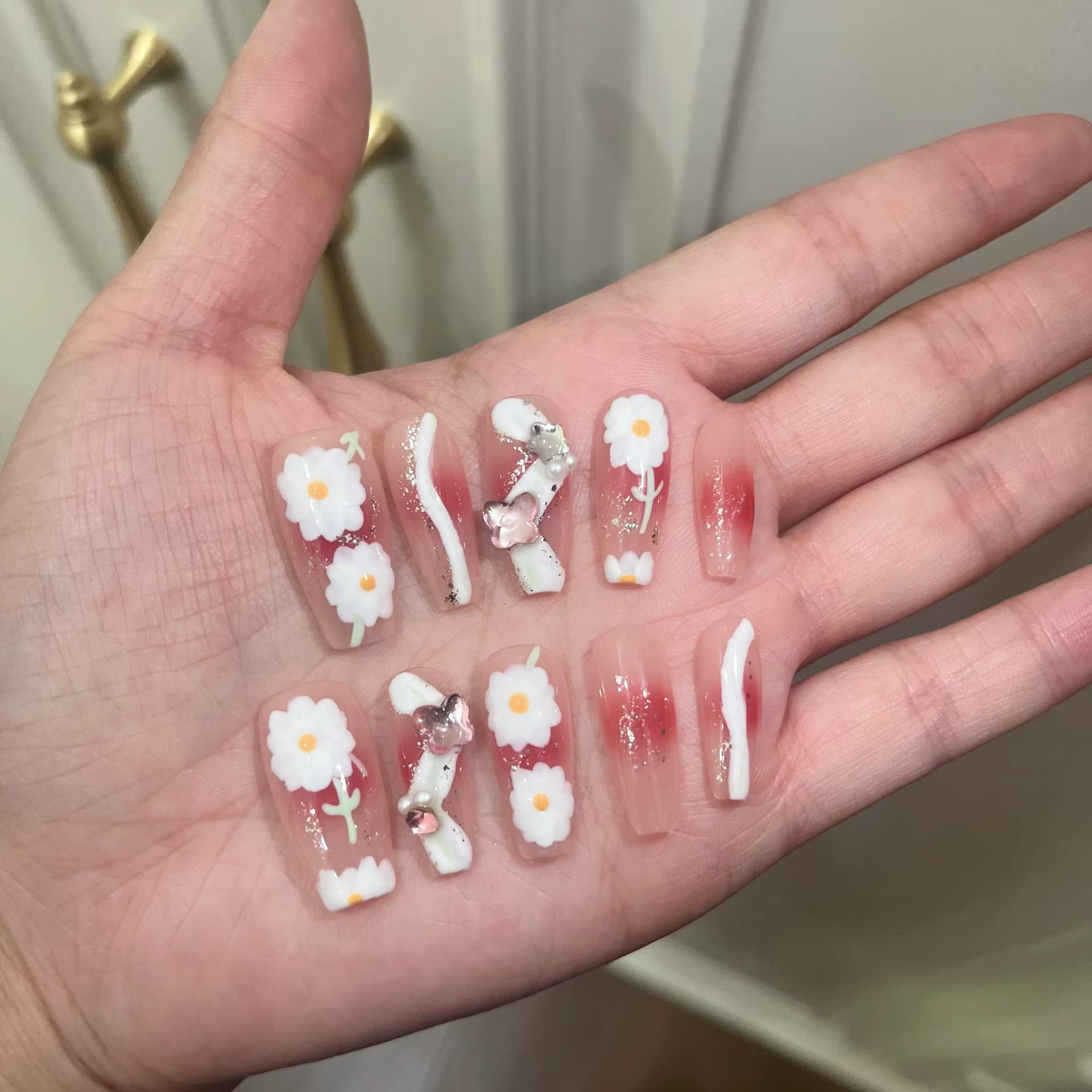 10 pièces Aurora oeil de chat presse à la main sur les ongles rose fleur de cerisier faux