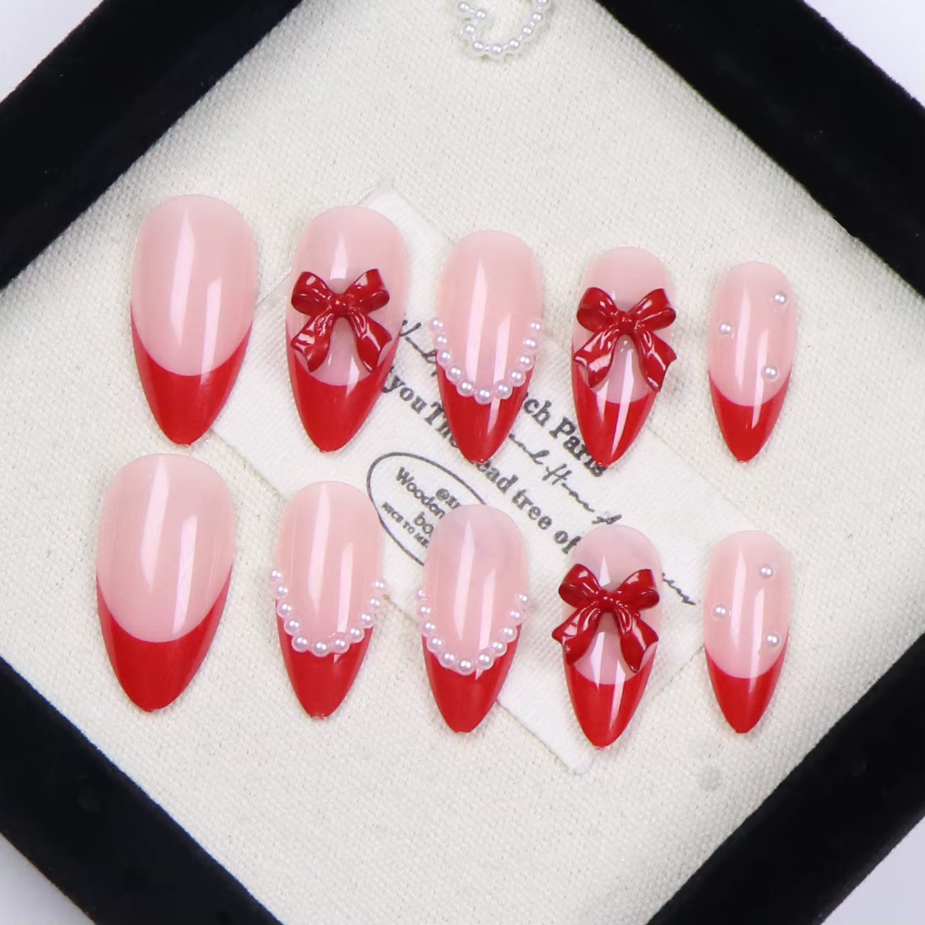 Faux ongles français en amande