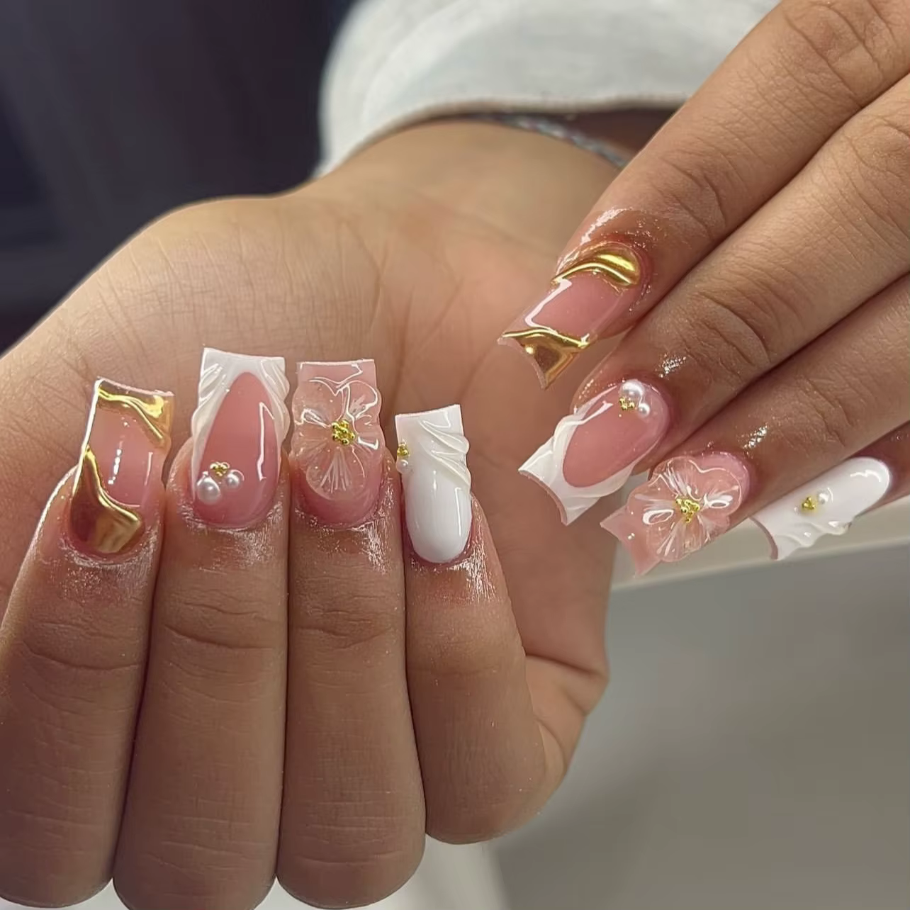 Faux ongles carrés moyens avec colle