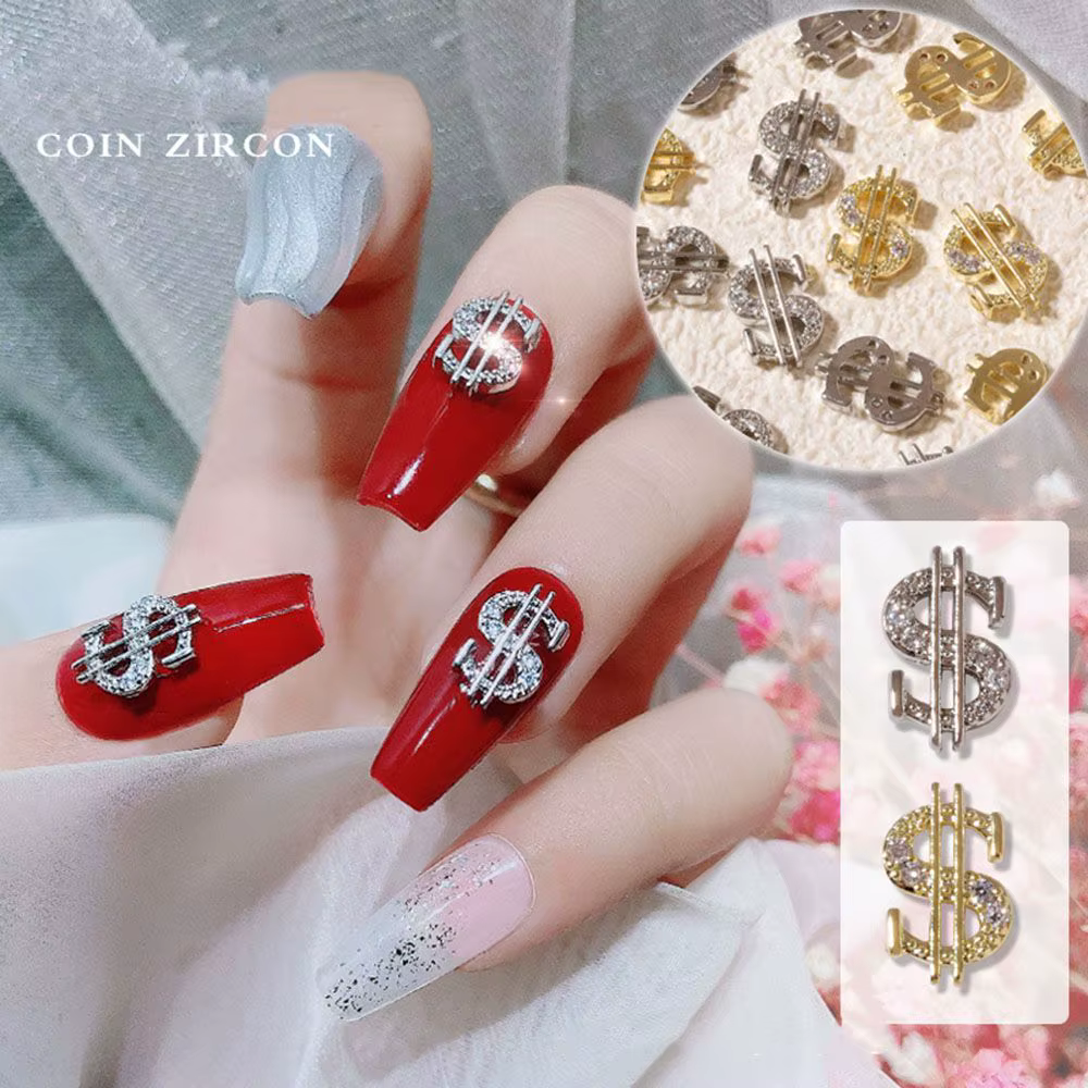 Décoration d'ongles en forme de dollar en argent et or