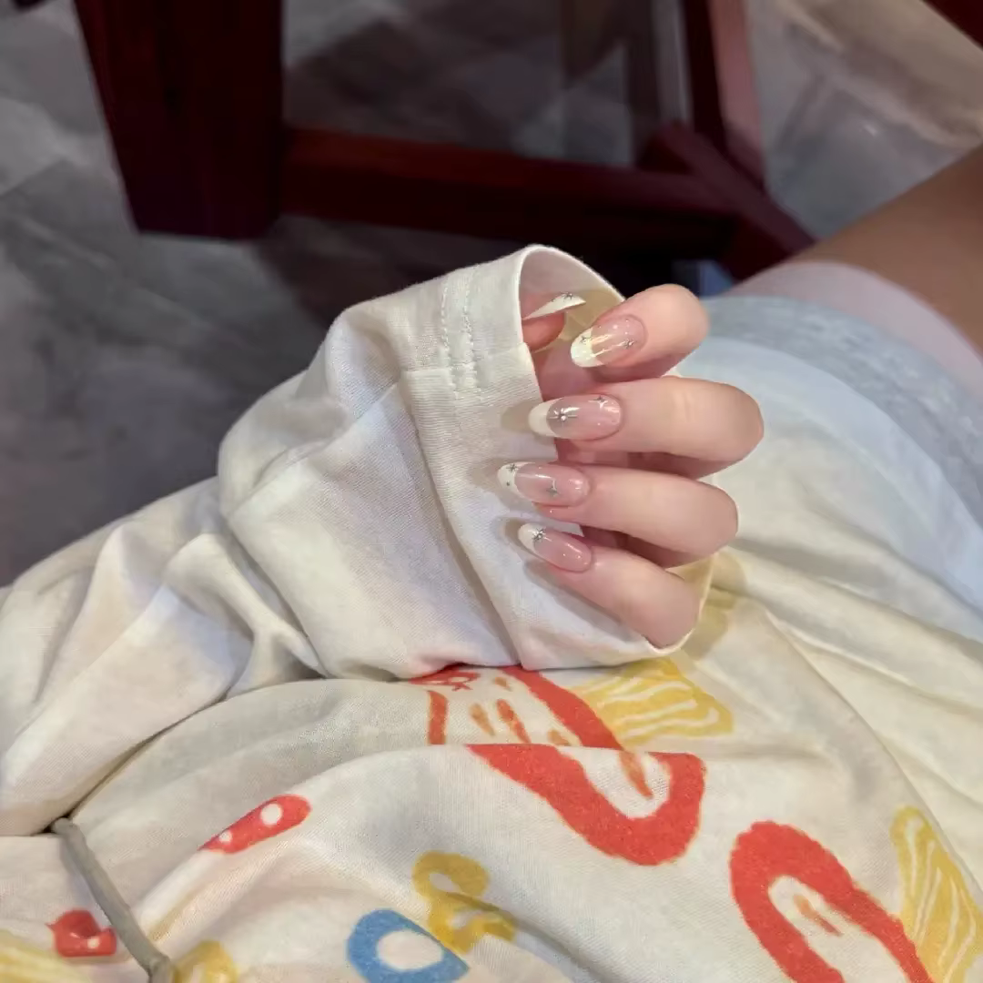 10 pièces haut de gamme Starlight petit diamant fait à la main pointe française ongles